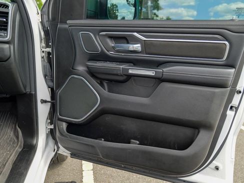 Used 2023 RAM 1500 Laramie AWD/4WD image 39