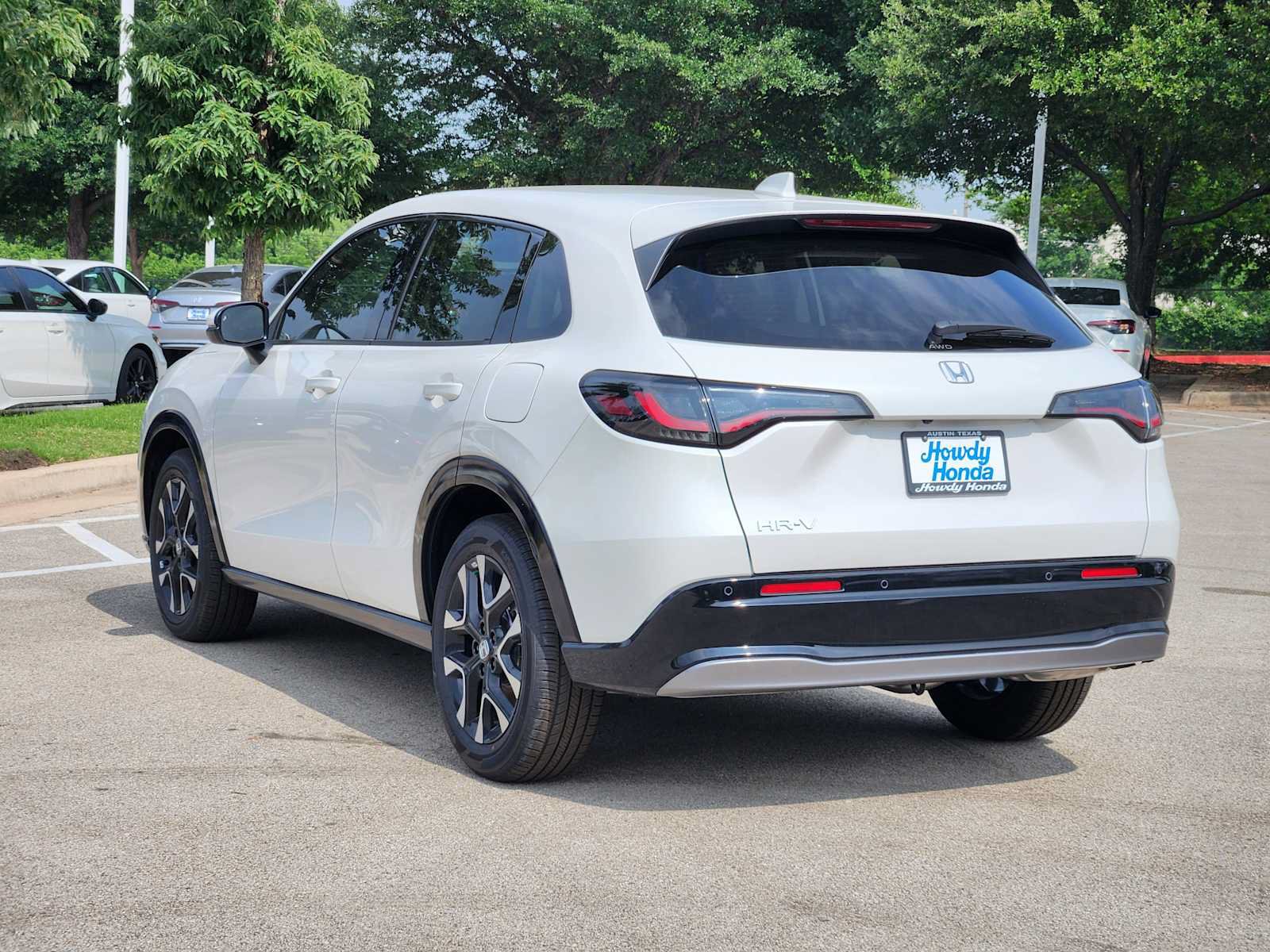 New 2027 Honda HR-V EX-L image 4