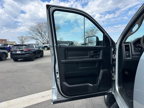 Used 2018 RAM 3500 Tradesman w/ Popular Equipment Group AWD/4WD image 11