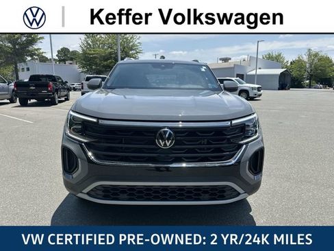 Certified 2024 Volkswagen Atlas Cross Sport SE FWD image 10