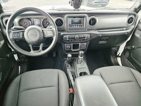 Used 2023 Jeep Wrangler Unlimited Sport AWD/4WD image 6