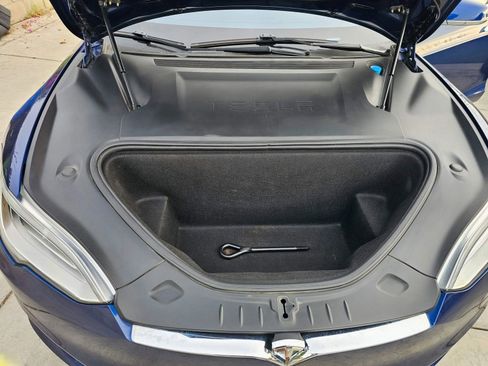 Used 2019 Tesla Model S Long Range image 9