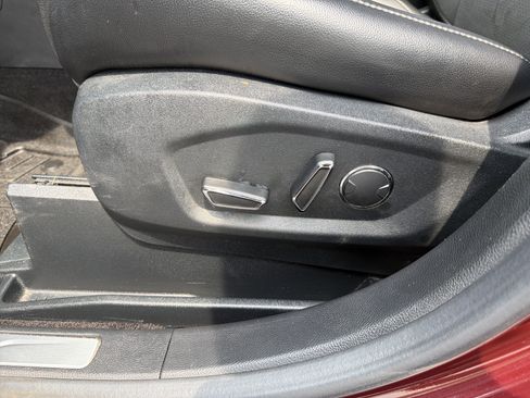 Used 2018 Ford Edge Sport w/ Ford Safe & Smart Package AWD/4WD image 21
