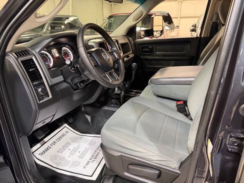 Used 2017 RAM 3500 Tradesman w/ Popular Equipment Group AWD/4WD image 4