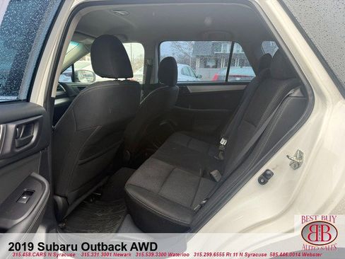 Used 2019 Subaru Outback 2.5i image 11