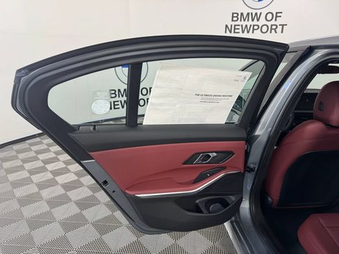 New 2026 BMW 330i xDrive Sedan w/ M Sport Package AWD/4WD image 17