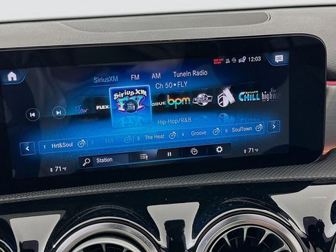 Used 2021 Mercedes-Benz A 35 AMG 4MATIC image 16