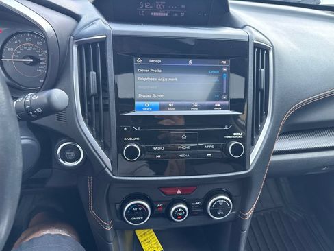 Used 2021 Subaru Crosstrek 2.0i Premium w/ Moonroof Package AWD/4WD image 29