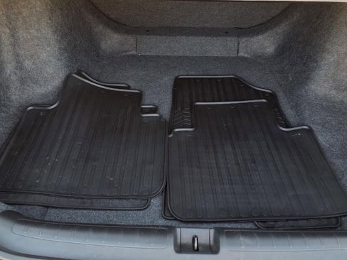 Used 2020 Honda Accord LX image 6