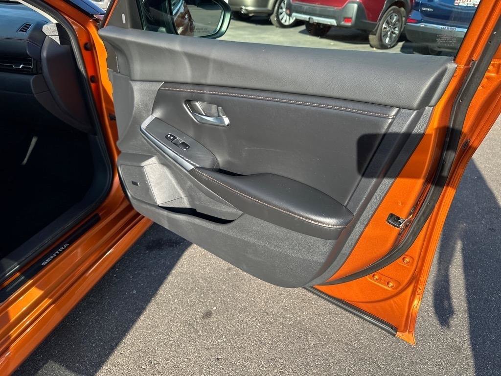 Used 2021 Nissan Sentra SR w/ SR Premium Package FWD image 24