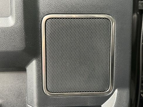 Used 2020 Ford F150 Raptor w/ Equipment Group 802A Luxury image 38