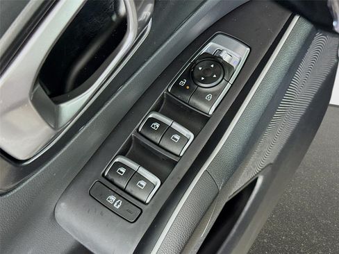 Certified 2025 Kia Sorento EX FWD image 19