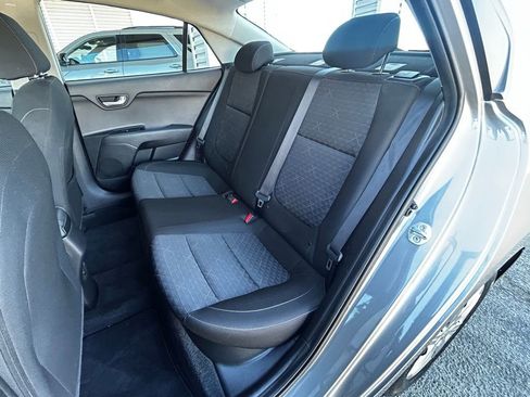 Used 2021 Kia Rio S image 27