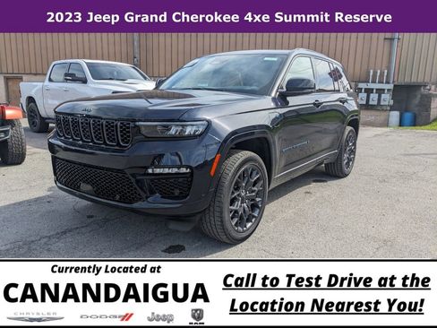 New 2023 Jeep Grand Cherokee Summit AWD/4WD image 4