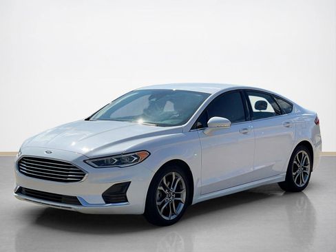 Used 2020 Ford Fusion SEL image 3