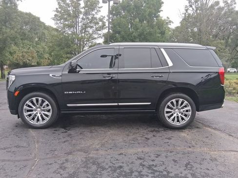 Used 2022 GMC Yukon Denali AWD/4WD image 3