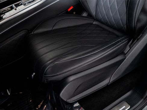 Used 2025 Mercedes-Benz G 63 AMG 4MATIC image 29