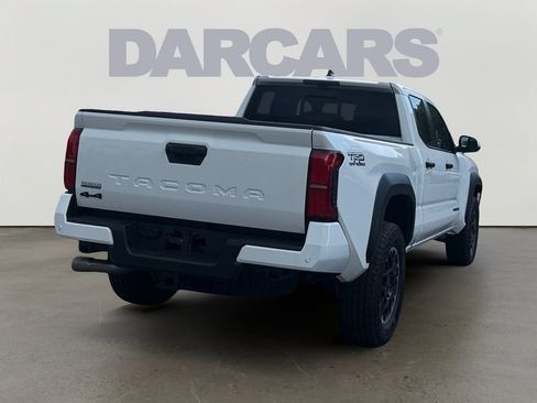 Used 2026 Toyota Tacoma TRD Off-Road w/ TRD Off Road Premium Package AWD/4WD image 7