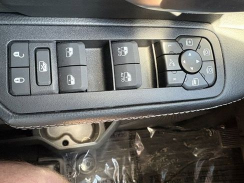 Used 2026 RAM 2500 Big Horn AWD/4WD image 25