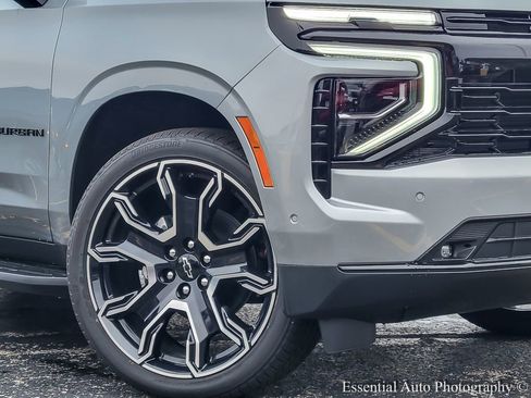 New 2026 Chevrolet Suburban RST w/ RST Capability Package image 3