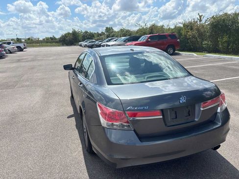 Used 2012 Honda Accord EX-L image 2