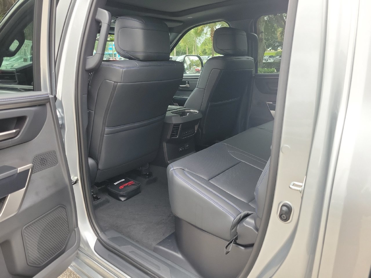 Used 2026 Toyota Tundra Platinum AWD/4WD image 9