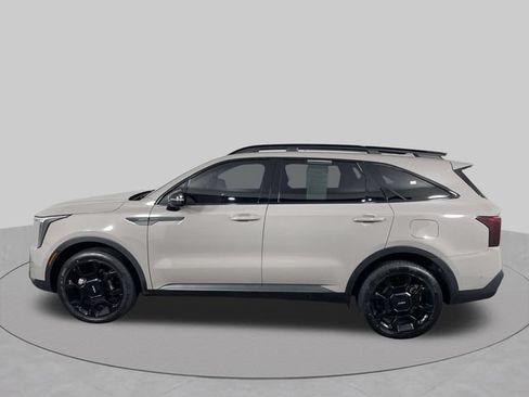 Used 2024 Kia Sorento SX AWD/4WD image 14