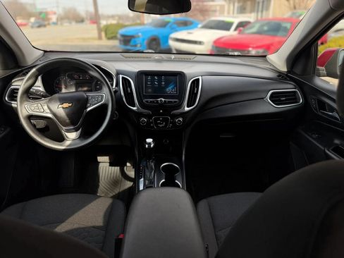 Used 2018 Chevrolet Equinox LT AWD/4WD image 14