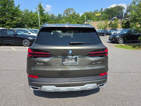 New 2026 BMW X5 xDrive50e AWD/4WD image 4