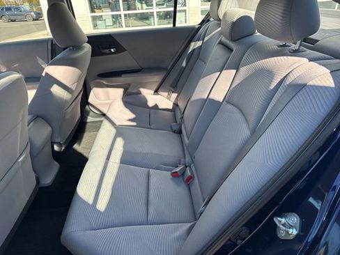 Used 2014 Honda Accord LX image 18