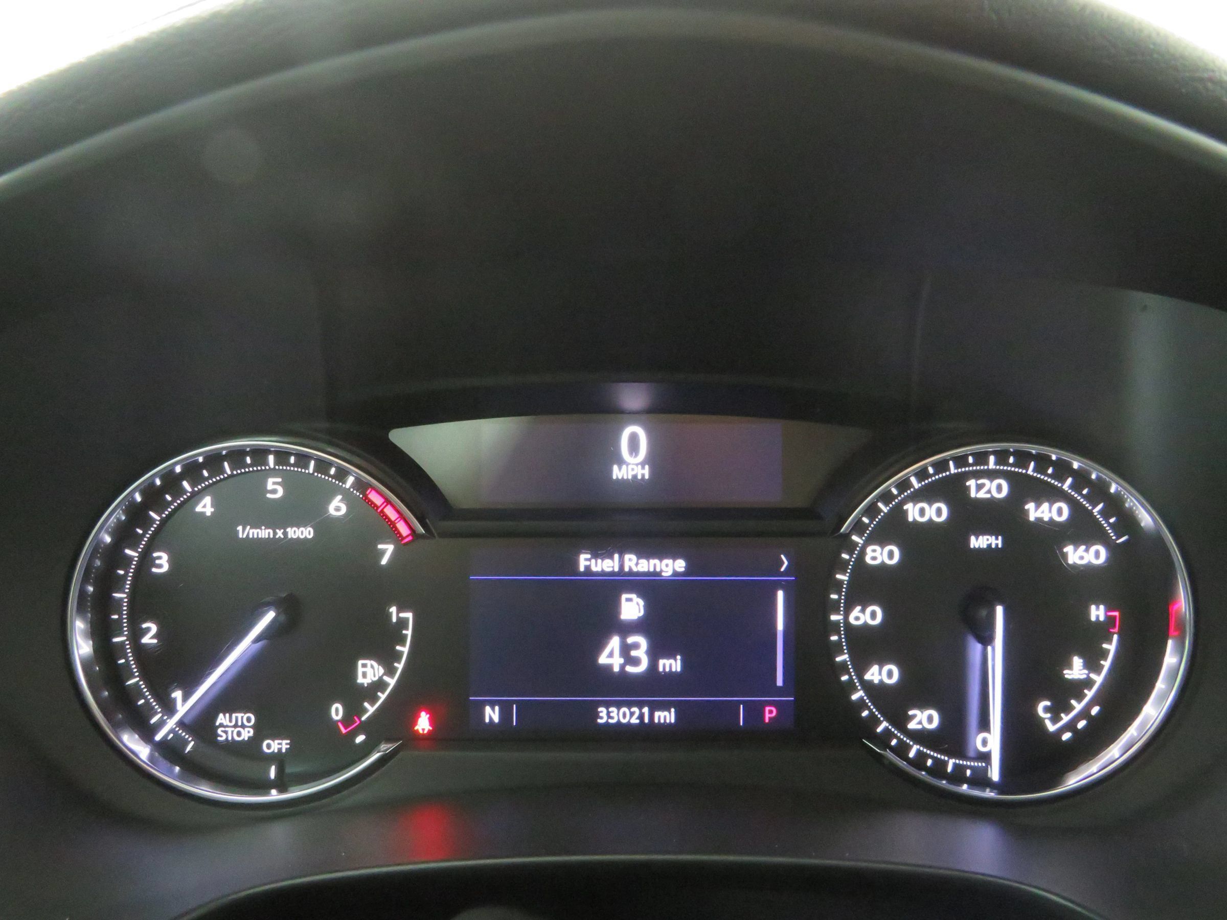 Used 2020 Cadillac XT4 Premium Luxury FWD image 14