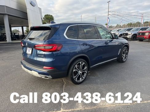 Used 2023 BMW X5 xDrive40i w/ Premium Package image 3