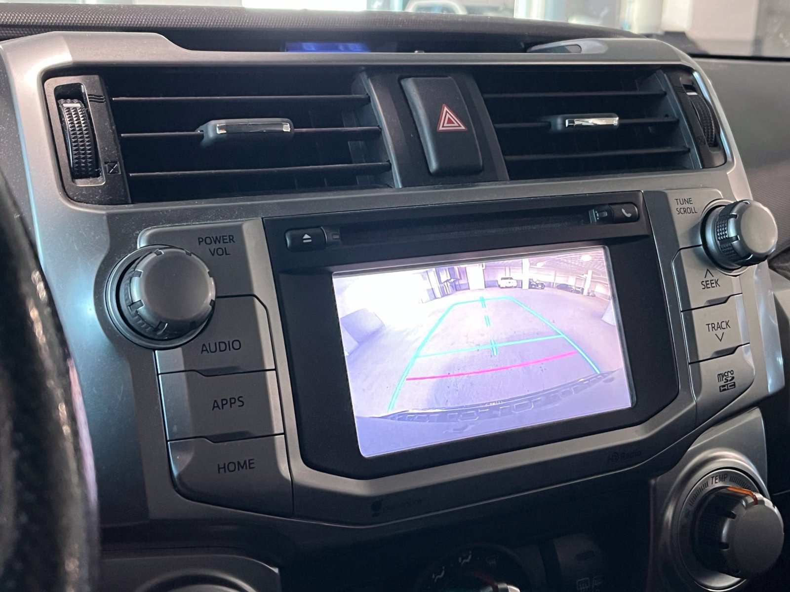 Used 2014 Toyota 4Runner SR5 AWD/4WD image 21