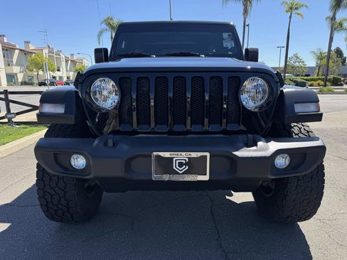 Used 2019 Jeep Wrangler Unlimited Sport S image 12