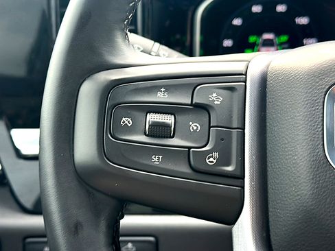 Used 2024 GMC Sierra 1500 Elevation AWD/4WD image 29