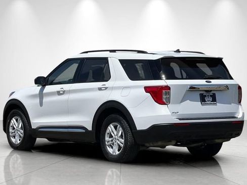 Used 2022 Ford Explorer XLT RWD image 6