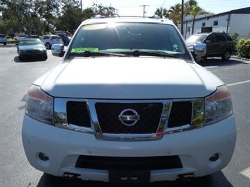 Used 2015 Nissan Armada Platinum w/ 2nd Row Captain Seat Package AWD/4WD image 5