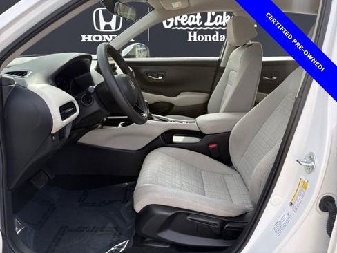 Certified 2024 Honda HR-V LX image 9