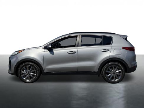 Used 2022 Kia Sportage Nightfall Edition w/ Nightfall Fwd Premium Package image 5