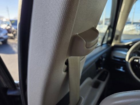 Used 2022 Lincoln Corsair AWD w/ Equipment Group 101A image 32