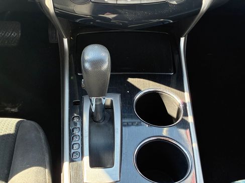 Used 2014 Nissan Altima 2.5 S FWD image 23