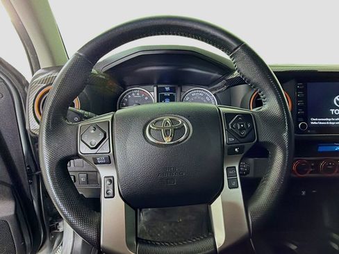 Used 2021 Toyota Tacoma 2WD Double Cab image 14