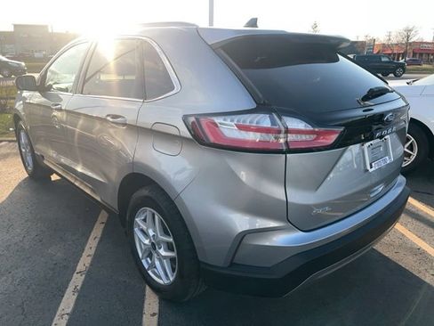 Used 2024 Ford Edge SEL w/ Convenience Package image 5