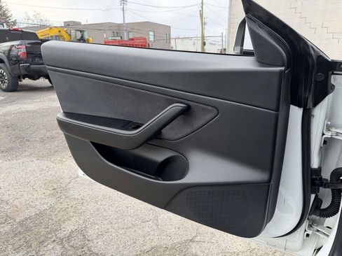 Used 2021 Tesla Model 3 Long Range image 25