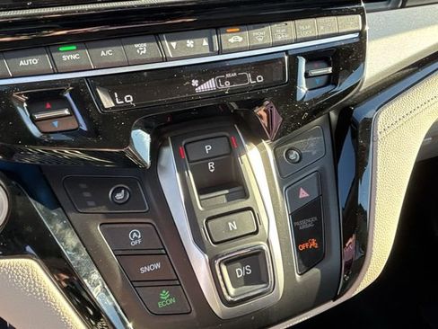 New 2026 Honda Odyssey Touring image 28