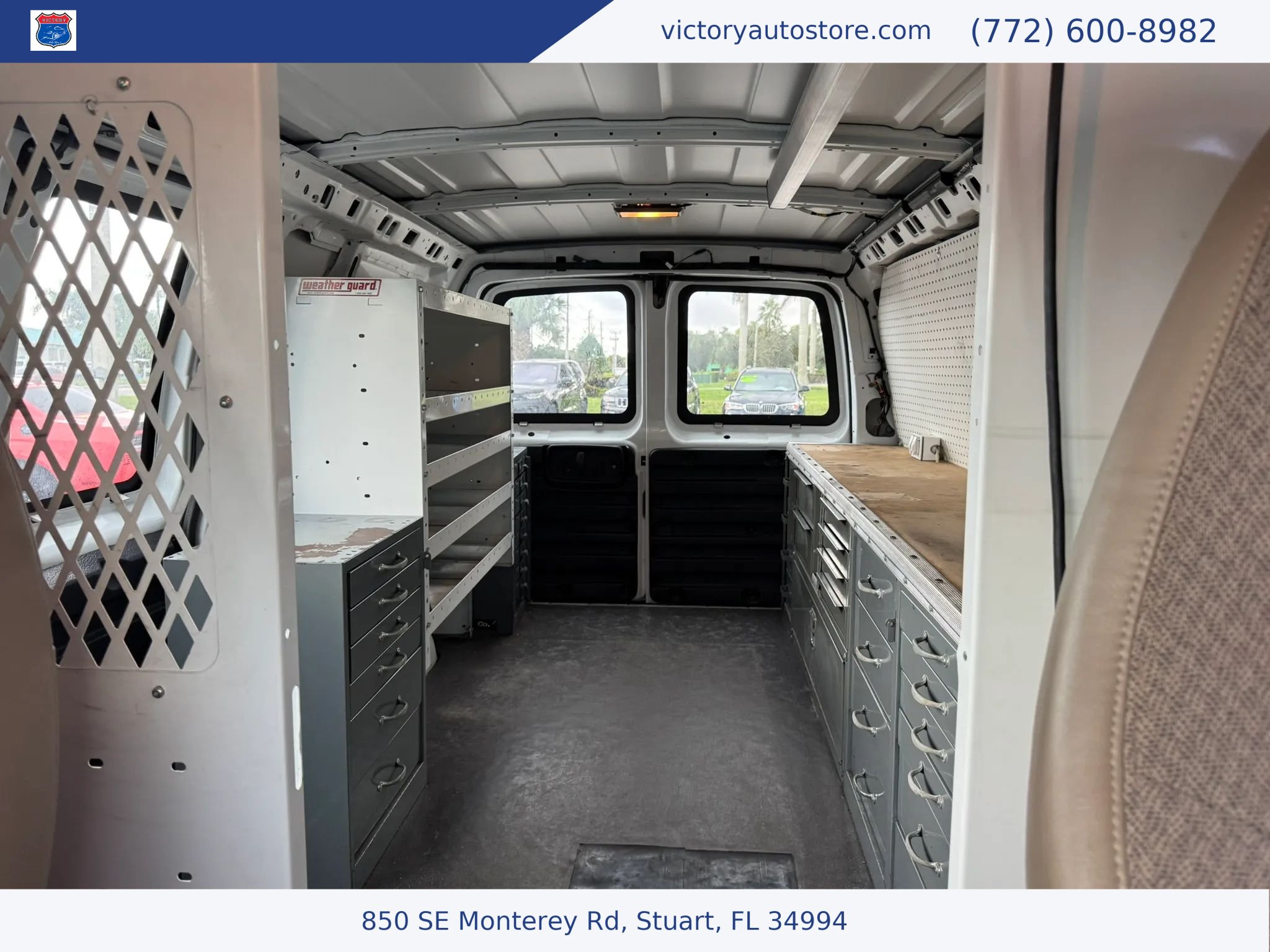 Used 2014 GMC Savana 2500 RWD image 24