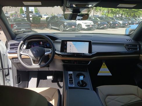 New 2026 Volkswagen Atlas Cross Sport SE image 12