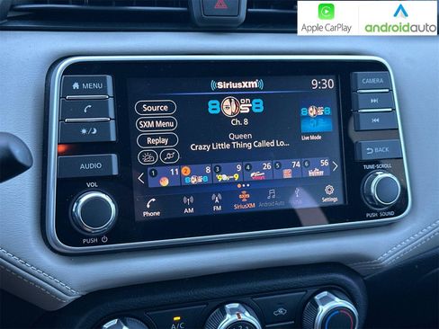 Used 2020 Nissan Versa SV image 18