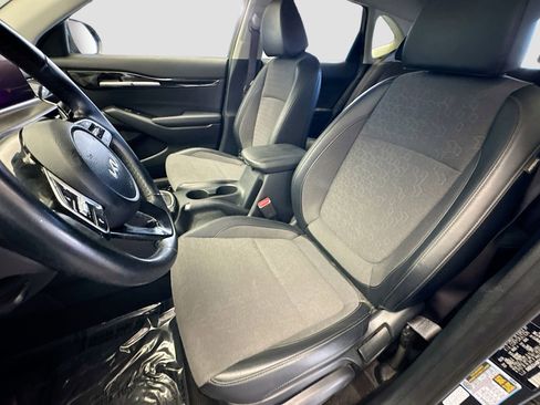 Used 2024 Kia Seltos S image 11