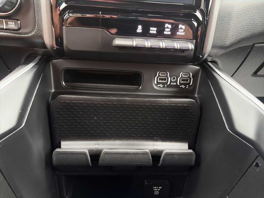 Used 2022 RAM 1500 Big Horn AWD/4WD image 18